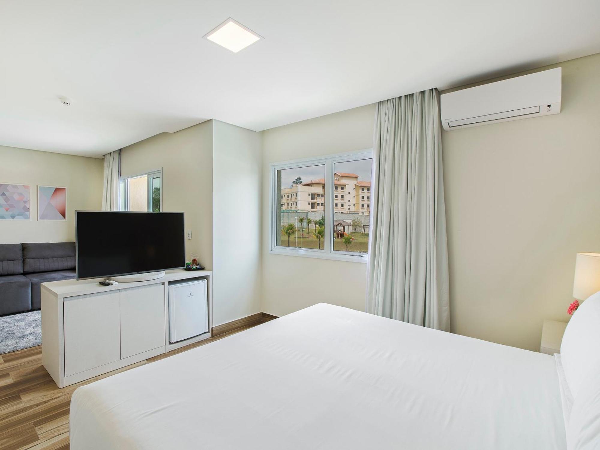 Vinhedo Plaza Hotel エクステリア 写真